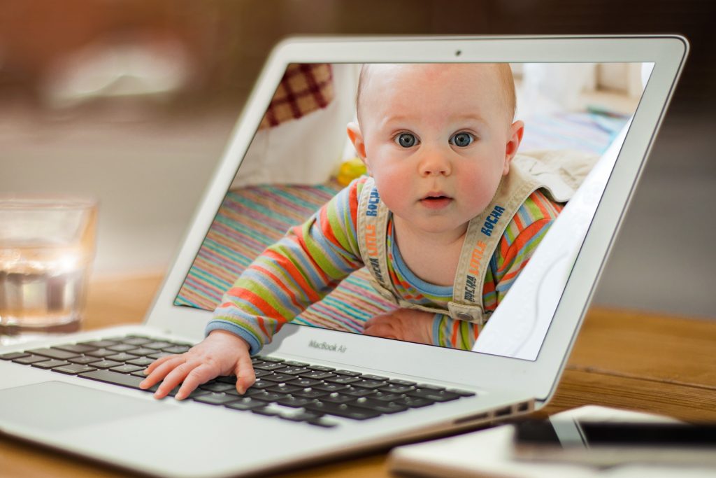 Illegal Streaming Sites Uncovered: A Parent's Guide | Findmykids