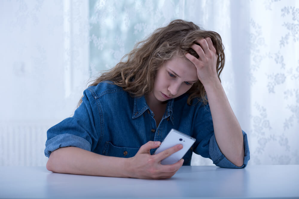examples of cyberbullying