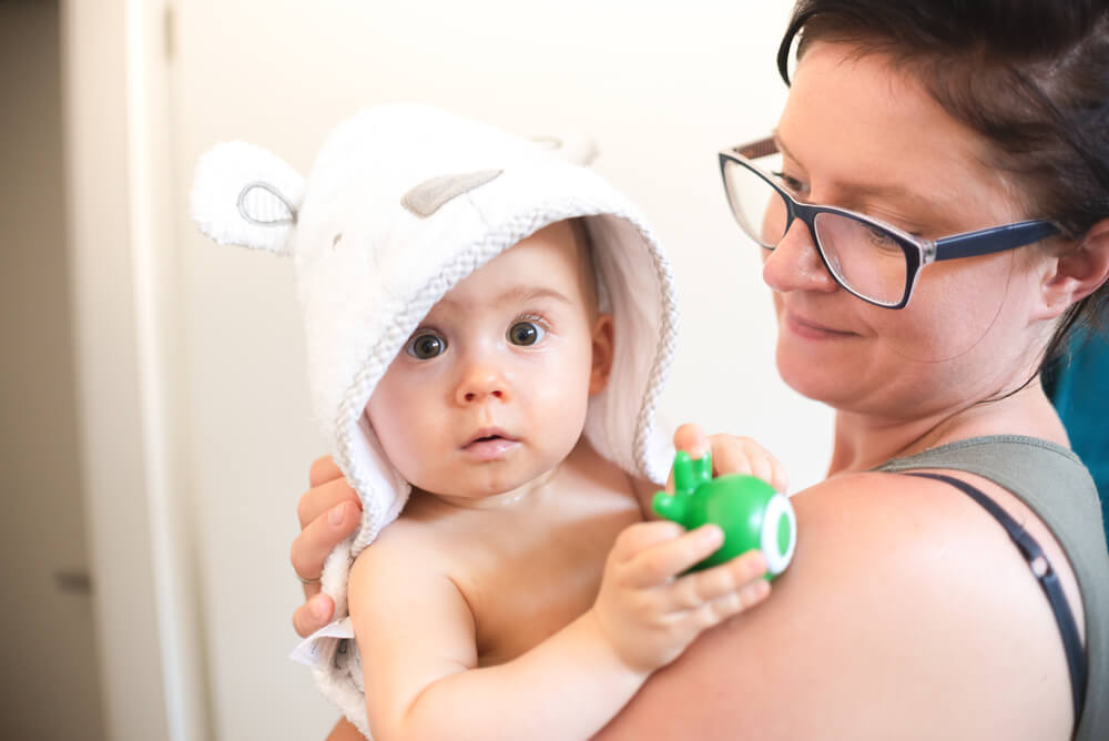 how to get my newborn to sleep at night