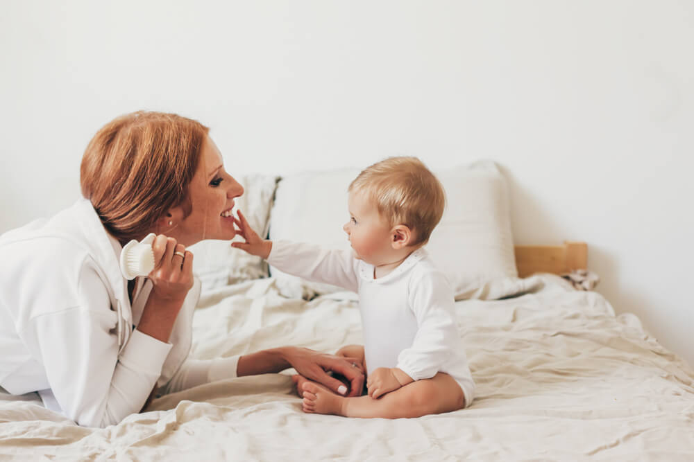 8 month old baby activities