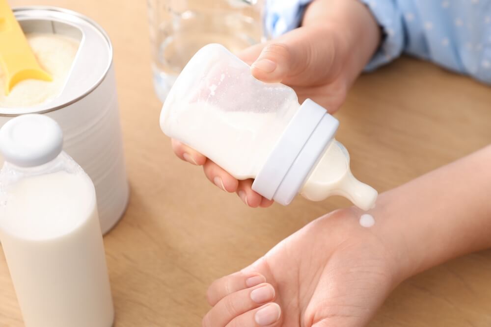 when was baby formula invented