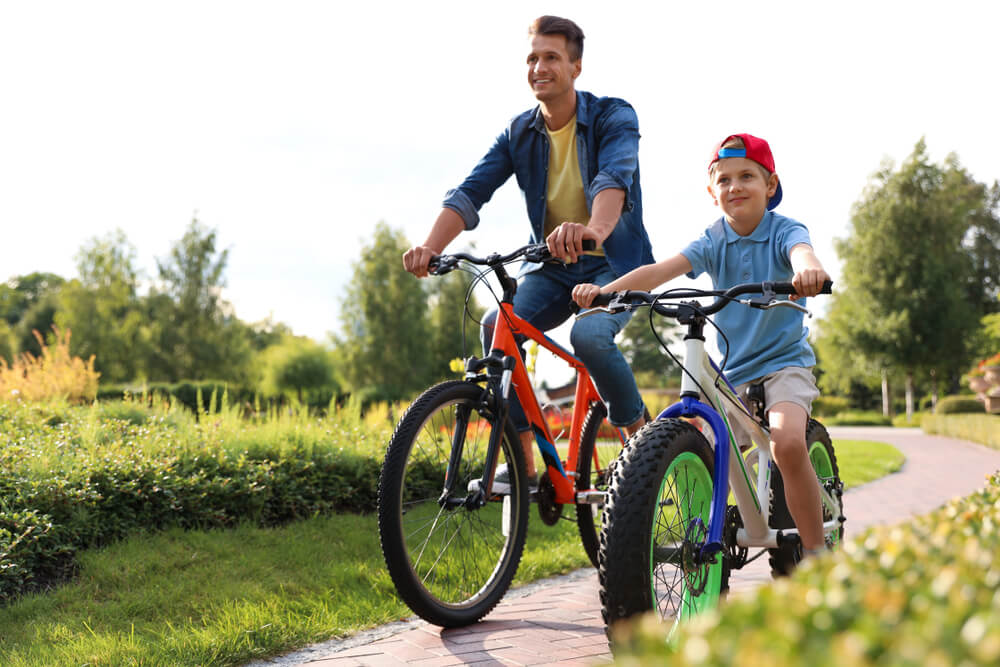what to wear on a bike ride