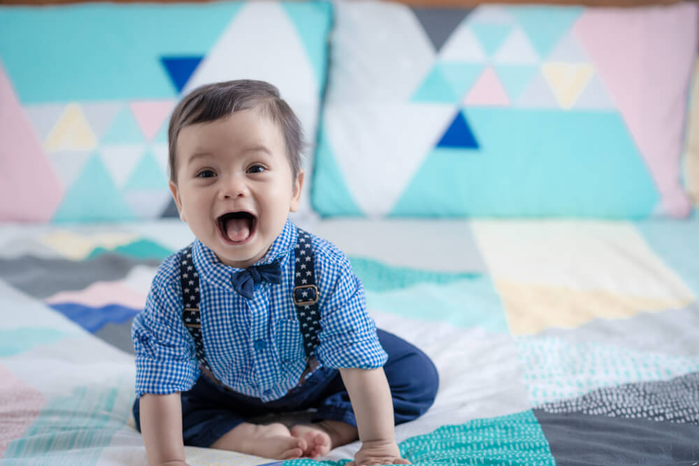 11 month old baby milestones