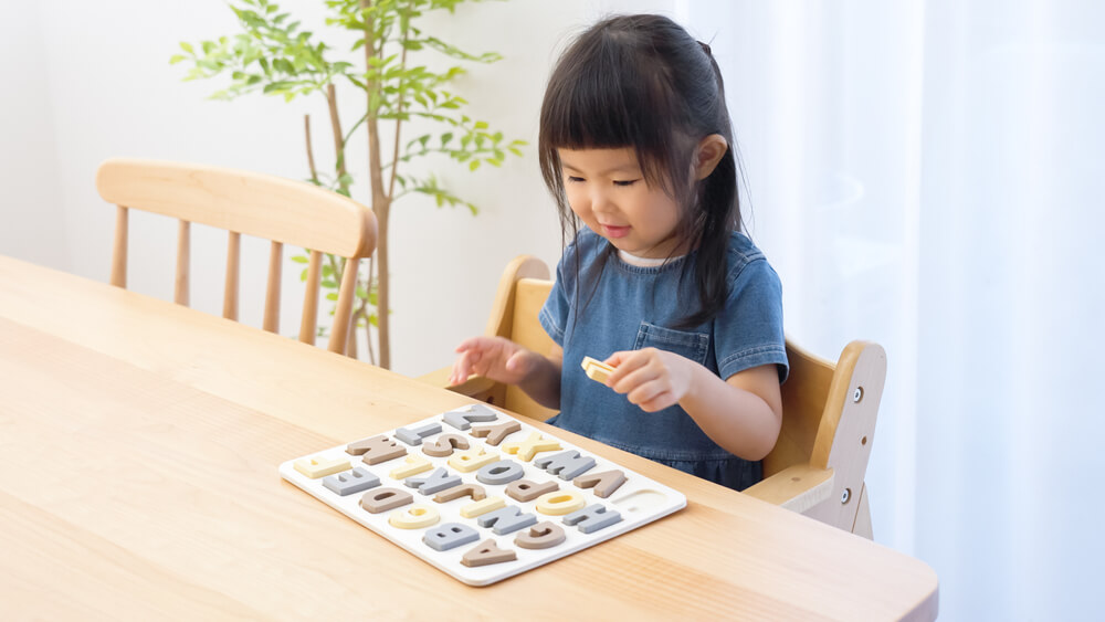 alphabet preschoolers