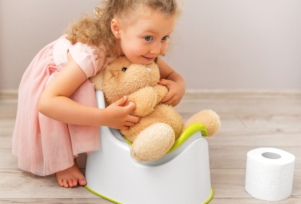 when to start potty training girls