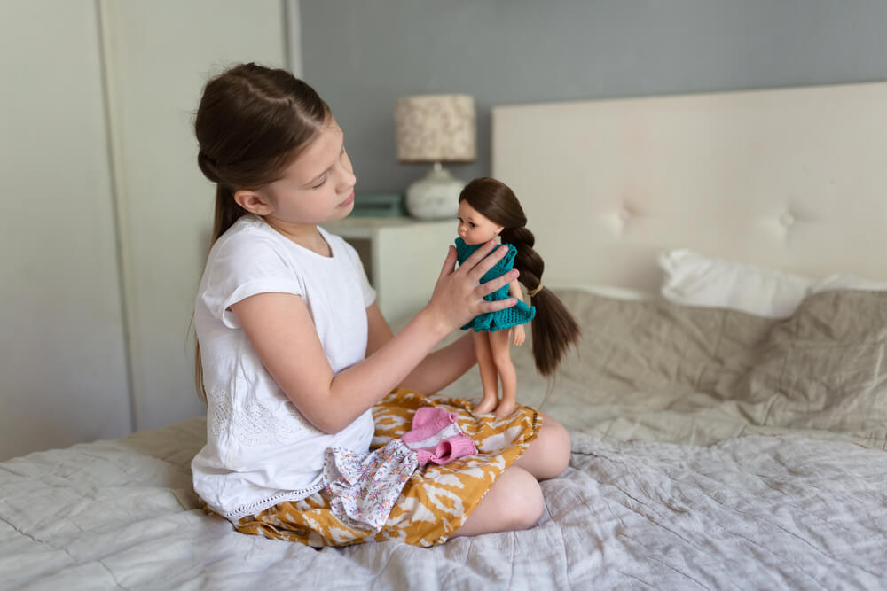 How to Teach the Child to Get Dressed On Their Own? What to Do if the ...