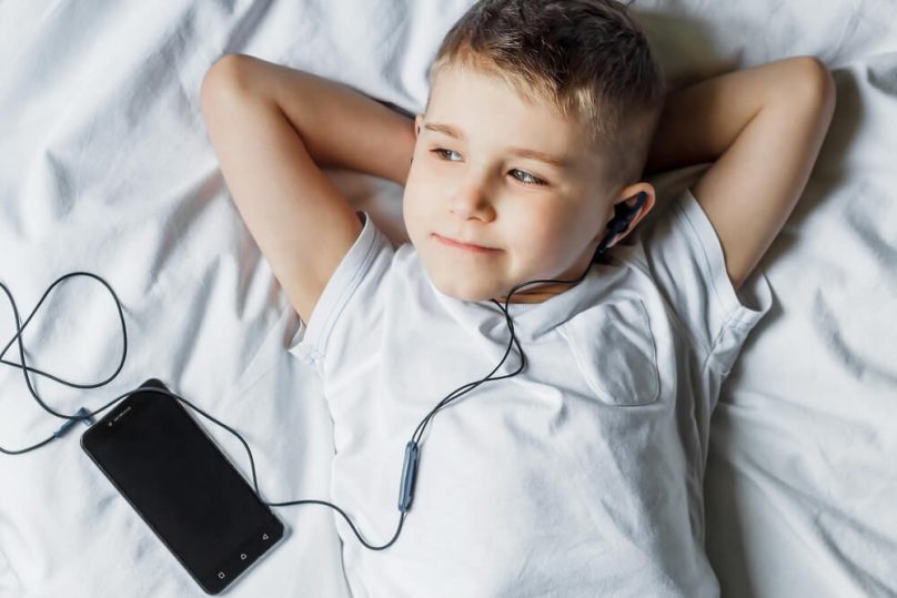 Dry drowning in kids symptoms signs and safety tips findmykids