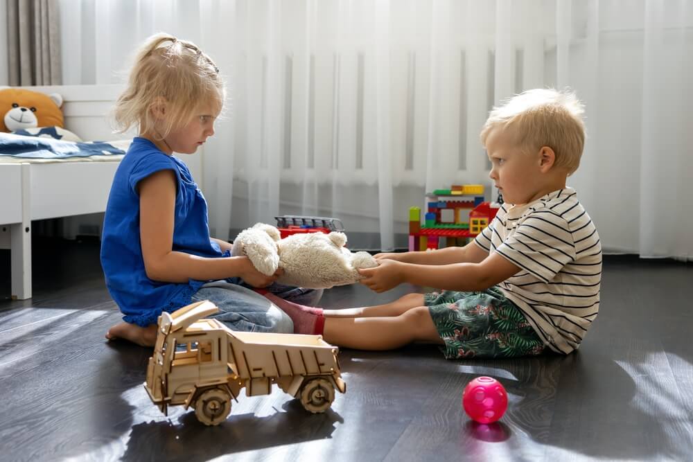 how to handle when another child hits your child